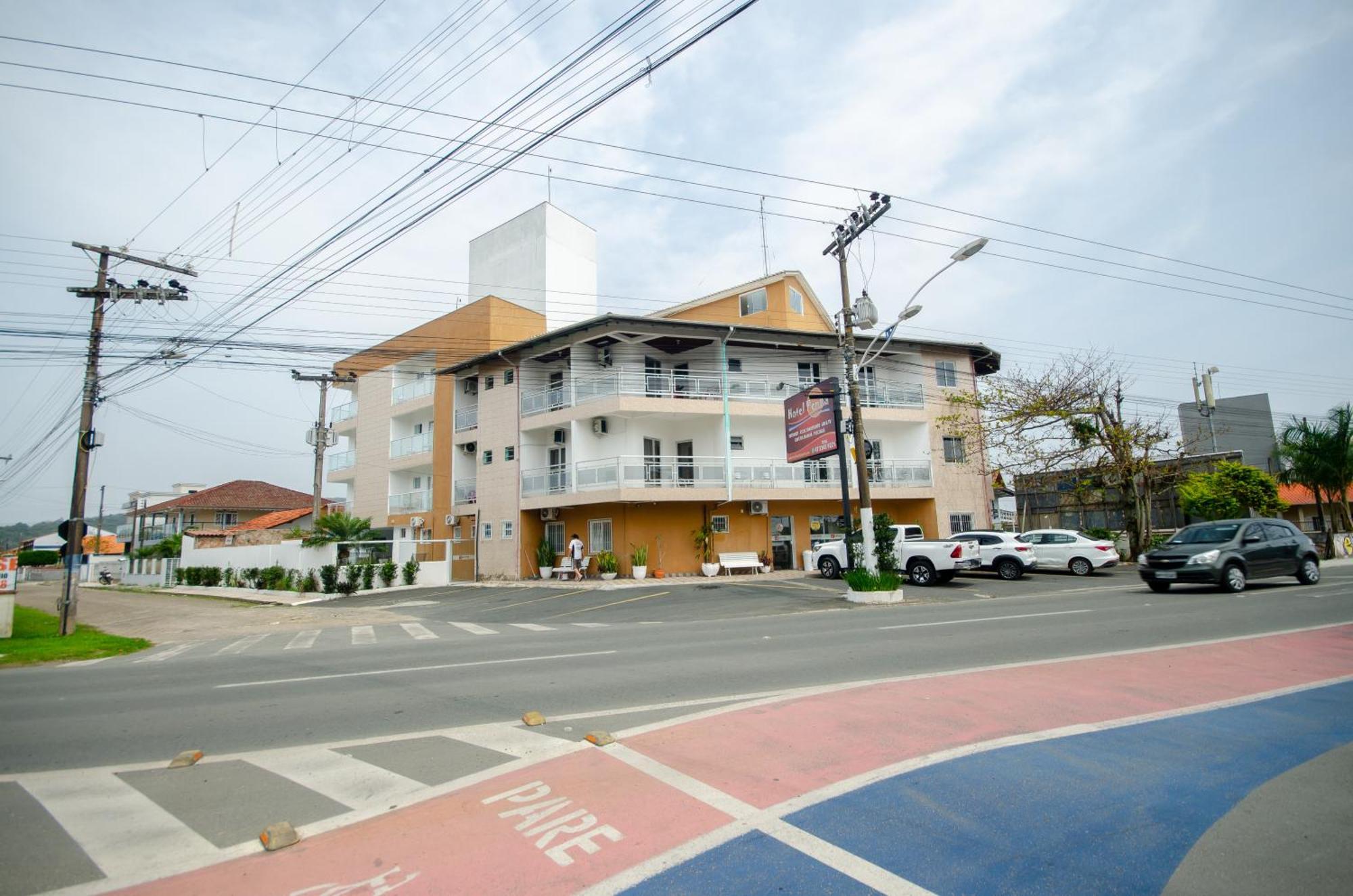 Penha Hotel 2*